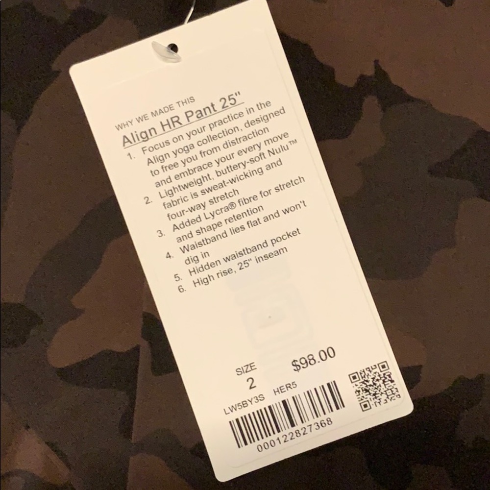 *NWT* ALIGN 7/8 CAMO - Picture 3 of 5